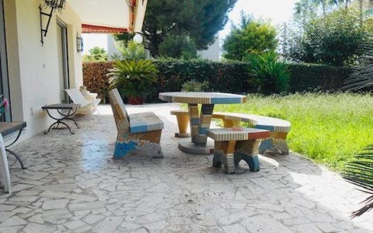Appartement-Villa 4/5P Rdj au Cros de Cagnes / Les Vespins