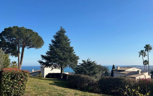 4 P vue mer  – Hauts de Vaugrenier – Villeneuve Loubet