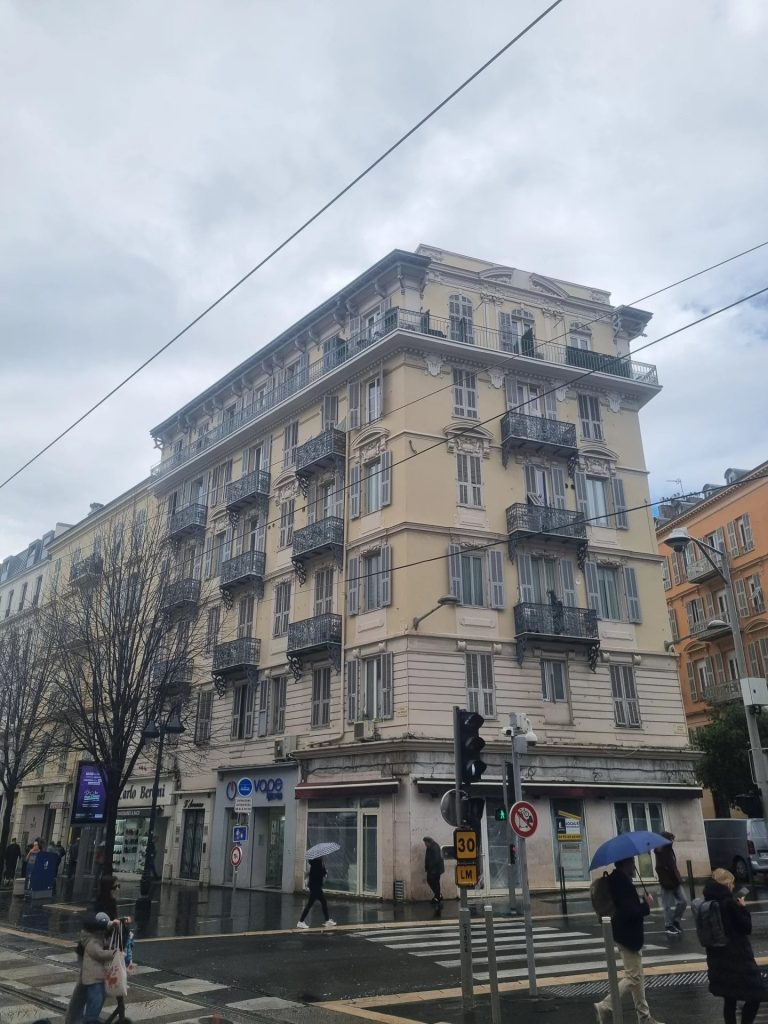 property-image