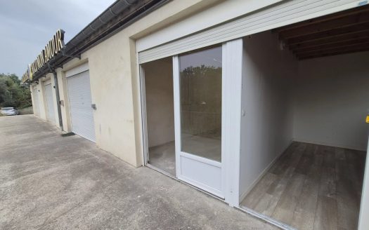 local commercial Canta Gallet