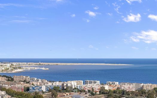 EXCLUSIVITE / PENTHOUSE  Rooftop / 4 Pièces avec Solarium – Domaine du Loup – Cagnes sur mer