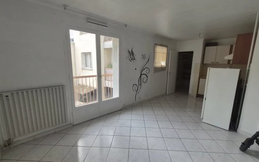 Saint roche grand studio