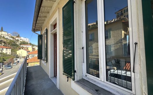 Appartement lumineux à Pessicart – 3 pièces avec vue