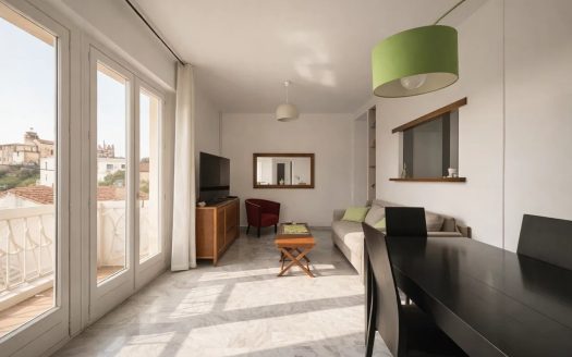 Bel Appartement à Vendre à Cimiez, Nice