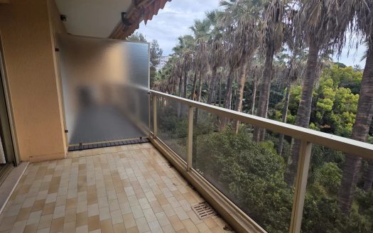 3p terrasses + double parking + cave FABRON