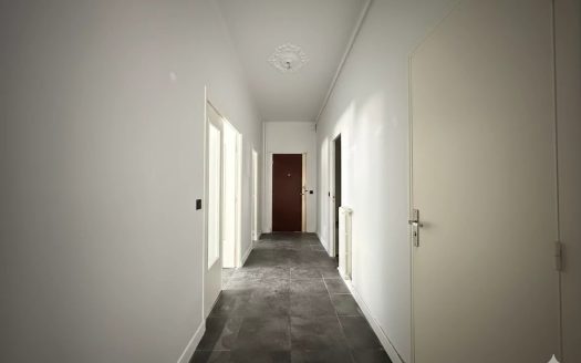 3 Pieces 65m² Cessole rdc