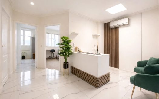 Local commercial ou habitation rénové Carré d&rsquo;or – Dubouchage – Nice, 70 m²