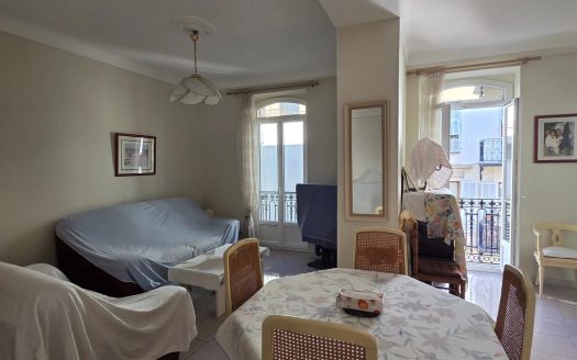 3p traversant Nice Etoile