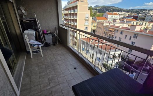 GRAND STUDIO TERRASSE