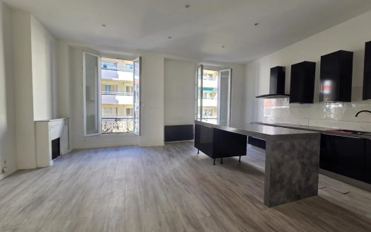 LIBERATION 3P TRAVERSANT GARAGE