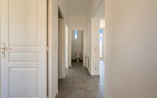 Appartement lumineux à Pessicart – 3 pièces avec vue