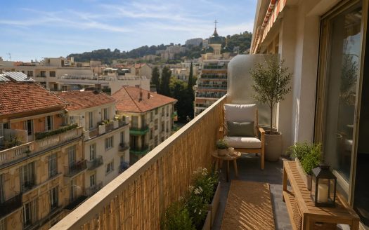 Bel appartement 4 pièces au Parc Impérial à Nice