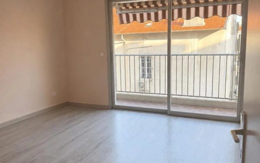 Superbe appartement 3 pièces à Dubouchage, Nice
