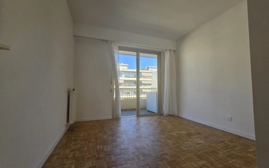 Bel appartement 4 pièces au Parc Impérial à Nice