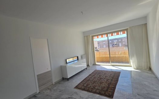 Bel appartement 4 pièces au Parc Impérial à Nice