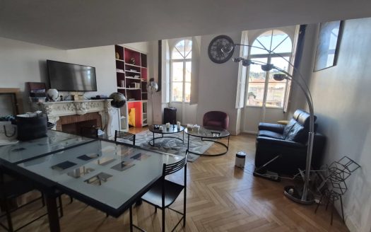 2/3 pièces Meublé coeur de Nice