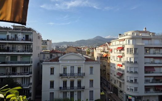 Superbe appartement 3 pièces à Dubouchage, Nice