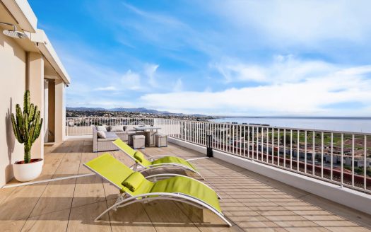 EXCLUSIVITE / PENTHOUSE  Rooftop / 5 Pièces avec Solarium – Domaine du Loup – Cagnes sur mer