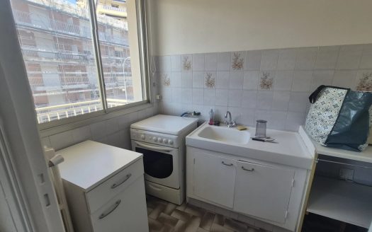 Nice ouest studio balcon