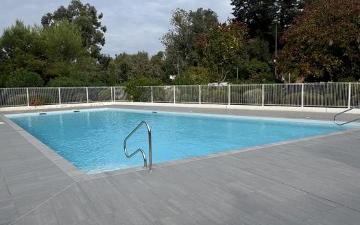 Charmant 2 pièces avec piscine à Cannes-la-Bocca